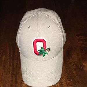 Fitted Ohio State hat